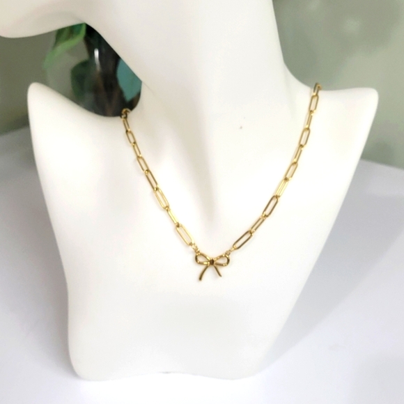 14k gold PVD STAINLESS STEEL Elegant Gold Bow Necklace HANDMADE - Picture 1 of 10
